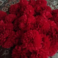 گل مصنوعی قرمز رز