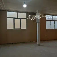 واحد یک خوابه کاغذ دیواری شده