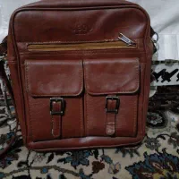 کیف مردانه ۳۰۰۰۰۰تومن