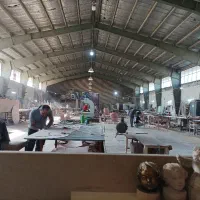 نیروی کار نجاری و کارگر ساده مبلمان