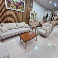 استخدام راننده برای نمایشگاه مبل
