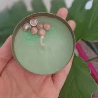 شمع داخل قوطی