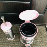 سطل و فرچه خارجی و کاملا سالم سرویس بهداشتی  ۳۵۰|لوازم سرویس بهداشتی|لاهیجان, گلستان|دیوار