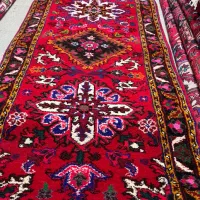 فرش دستبافت کناره ۱ در ۳۴۰