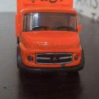 ماکت ماشین فلزی کامیون بنز