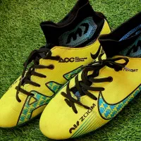 کفش میخی سایز ۴۳ کاملا سالم .