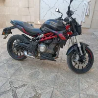 بنلی 300