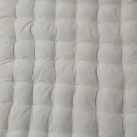 تشک میدوزم هر کی خواست در خدمتم