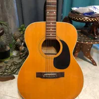 گیتار آکوستیک