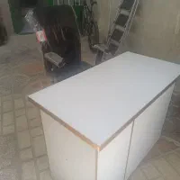 میز و صندلی سالم