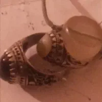 سه‌عددانگشترویک‌کهنه‌مهره