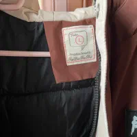 کاپشن|لباس|بندر انزلی, معلم|دیوار