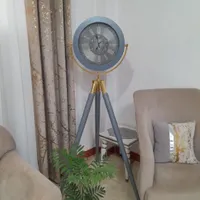 ساعت پایه دار سالم