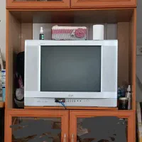 تلویزیون|تلویزیون و پروژکتور|قم, زند آباد|دیوار