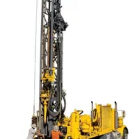 حفاری چاه‌های عمیق، ژئوفیزیک و فروش لوله جدار|خدمات پیشه و مهارت|شیراز, زند|دیوار