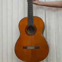 گیتار یاماها C70