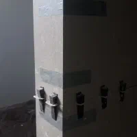 کاشی کار ی، سرامیک کاری و نصب اسلب تخصصی|خدمات پیشه و مهارت|مشهد, توس (بلوار توس)|دیوار