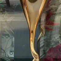 گلدان فلزی|گل مصنوعی|تهران, خزانه|دیوار