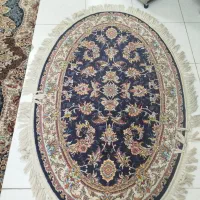 فرش 2متری گرد