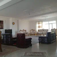 آپارتمان 182 متری در مرکز شهر بهار