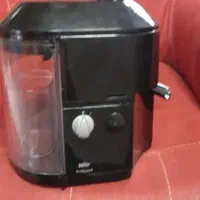 آب میوه گیری بروان
