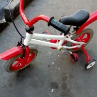 دوچرخه بچه گانه وچرخ های اسکوتر