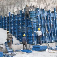 کارگر آرماتوربند و قالب بند
