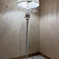آباژور کنار سالنی