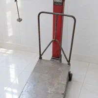 باسکول ۵۰۰ کیلویی‌ سنگی ، کاملا سالم