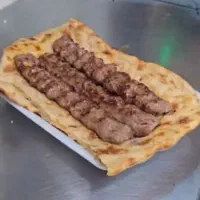 خبر ویژه توجه کنید ب راحتی رد نشین از این اگهی|کافی‌شاپ و رستوران|آران و بیدگل, |دیوار