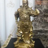 مجسمه برنزی