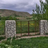 105 متر مغازه دارم برا شراکت