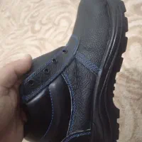 کفش ایمنی|کیف، کفش، کمربند|ایلام, |دیوار