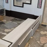 تخت دونفره چوبی همراه با پاتختی|تخت و سرویس خواب|تهران, جوادیه تهرانپارس|دیوار