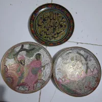 مقداری اشیا قدیمی|کلکسیون اشیاء عتیقه|تبریز, |دیوار