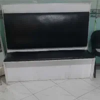 نیکمت صندلی انتظار چوب و چرم