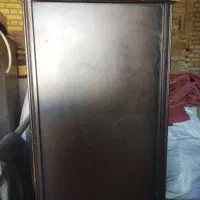 کمد لباس و عدد و بوفه. سالم.