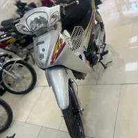 بیکلاچ پیشرو ۱۲۵ ویو اصلی تمیز کم کار در حد