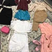 تعدادی لباس دخترانه حدود ۹سال|کفش و لباس بچه|شیراز, شهرک گلدشت محمدی|دیوار