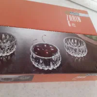 پیاله شیشه ای