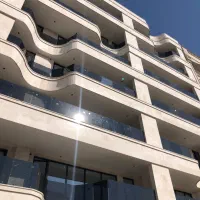 واحد-98-متری-نوساز-نما-مدرن-شخصی-ساز