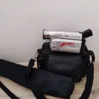 دوربین فیلمبرداری|دوربین عکاسی و فیلم‌برداری|رباط‌کریم, رباط‌کریم|دیوار