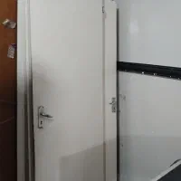 در چوبی سه تا