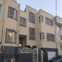 اجاره نیم طبقه میدان امام حسین