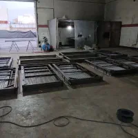 کارگر ساده وکمک جوشکار نوجوان