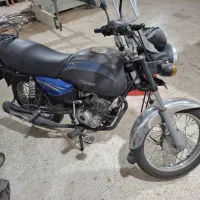 متور سیکلت باکسر ۱۲۵ ‌