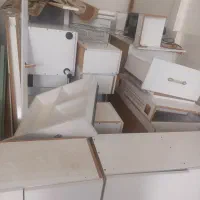 کابینت سفید به متراژ ۹ متر همراه سینک و هود|کافی‌شاپ و رستوران|لنگرود, |دیوار