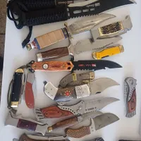 کلکسیون چاقو همه یک جا به فروش میرسید
