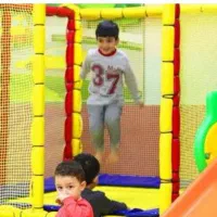 استخدام خانم در خانه بازی