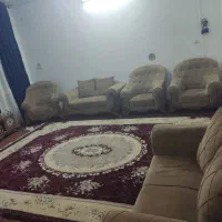 مبل هفت نفره|مبلمان خانگی و میز عسلی|شیراز, کوشک میدان|دیوار